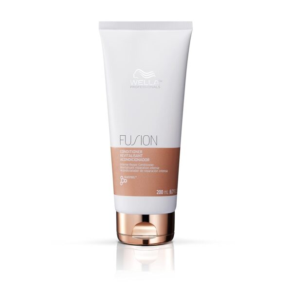 Calm Hydrating Wella Professionals Fusion Intense Repair Conditioner 200ml